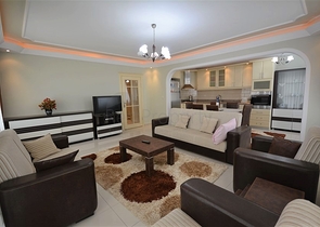 Просторная трехкомнатная квартира в районе Махмутлар