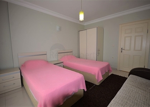 Просторная трехкомнатная квартира в районе Махмутлар