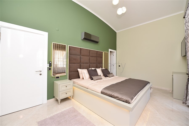 Роскошный пентхаус рядом с морем