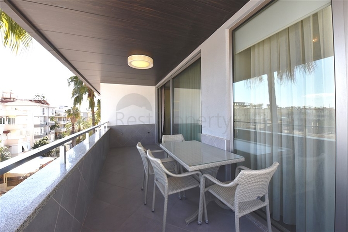 Роскошный пентхаус рядом с морем