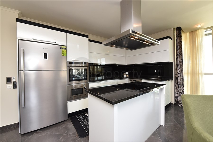 Роскошный пентхаус рядом с морем