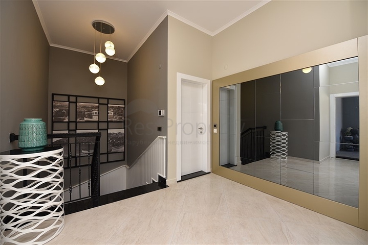 Роскошный пентхаус рядом с морем