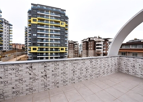 Пентхаус в новом комплексе в районе Махмутлар