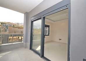 Квартира 1+1 в новом комплексе в районе Каргыджак