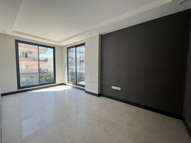 Офисное помещение в бизнес-центре в Оба 