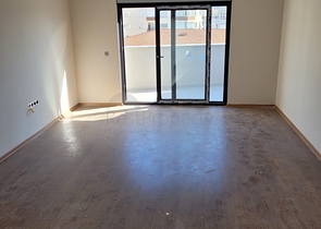 Новая квартира 2+1 в центре города Алании