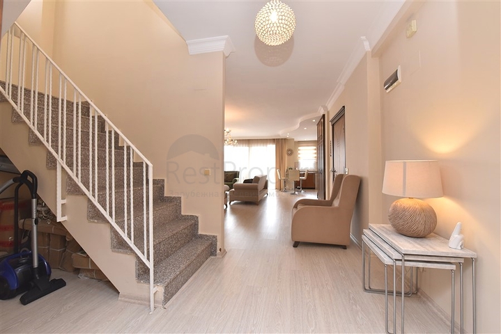 Пентхаус 3+1 в районе Тосмур у реки Димчай