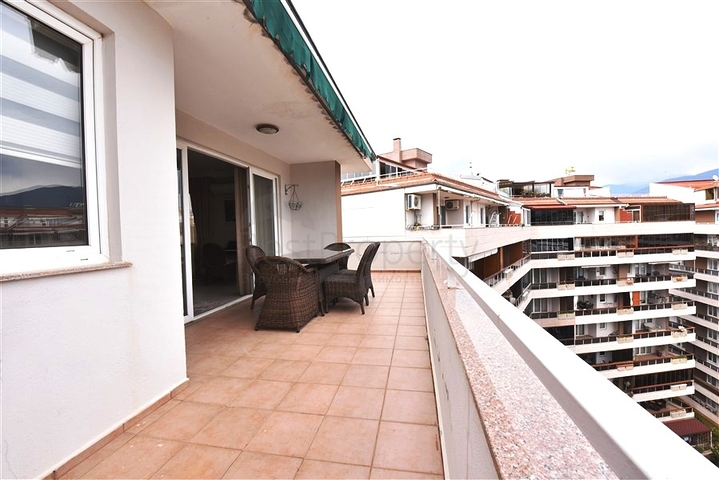 Пентхаус 3+1 в районе Тосмур у реки Димчай