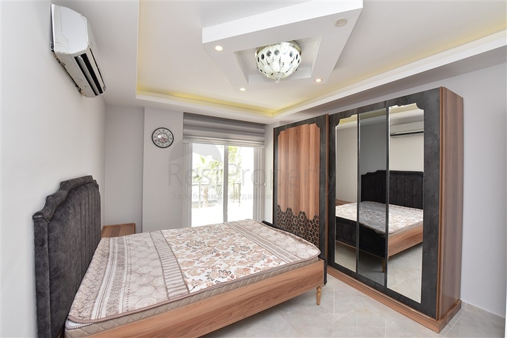 Садовый дуплекс 6+2 в 100 метрах от моря Садовый дуплекс 6+2 в 100 метрах от моря