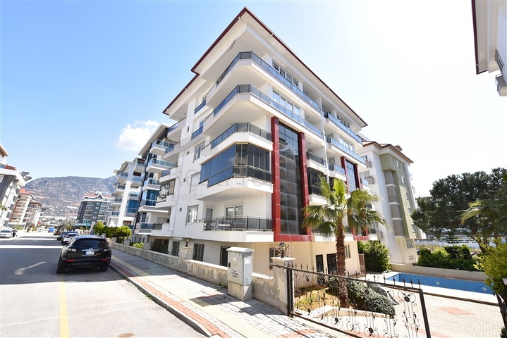 Садовый дуплекс 6+2 в 100 метрах от моря Садовый дуплекс 6+2 в 100 метрах от моря