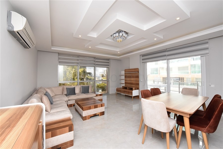 Садовый дуплекс 6+2 в 100 метрах от моря Садовый дуплекс 6+2 в 100 метрах от моря