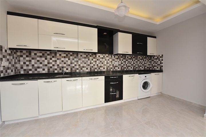 Садовый дуплекс 6+2 в 100 метрах от моря Садовый дуплекс 6+2 в 100 метрах от моря