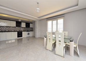 Садовый дуплекс 6+2 в 100 метрах от моря Садовый дуплекс 6+2 в 100 метрах от моря