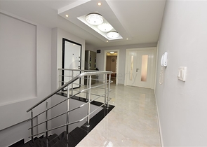 Садовый дуплекс 6+2 в 100 метрах от моря Садовый дуплекс 6+2 в 100 метрах от моря