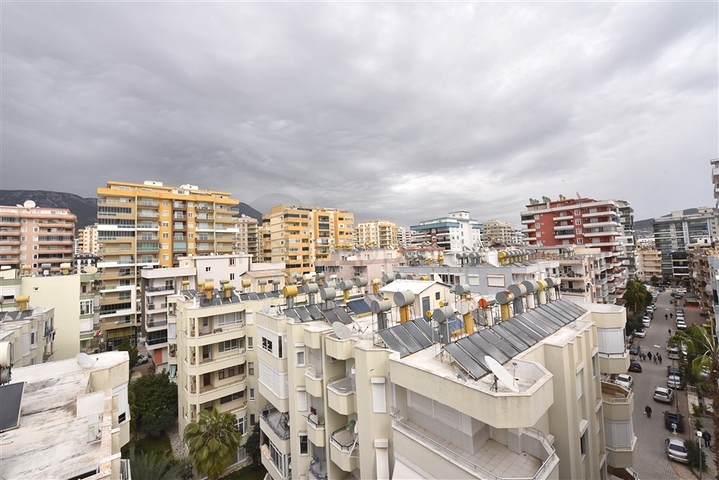 Пентхаус 2+1 в районе Махмутлар