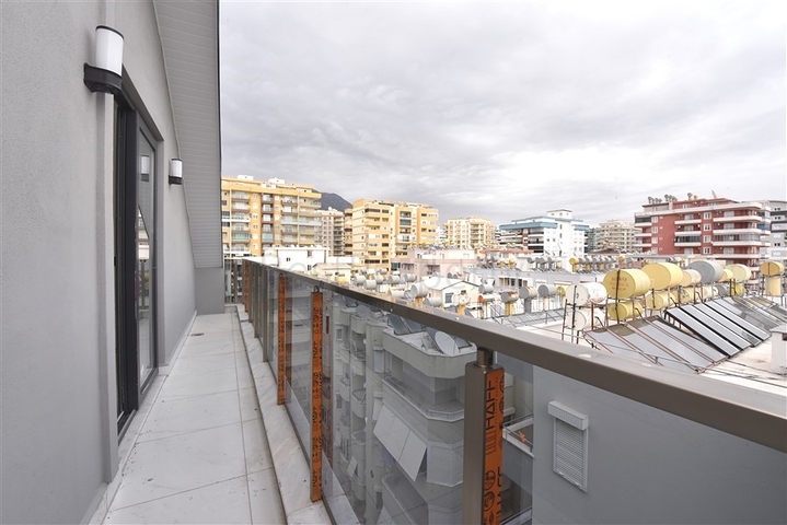 Пентхаус 2+1 в районе Махмутлар