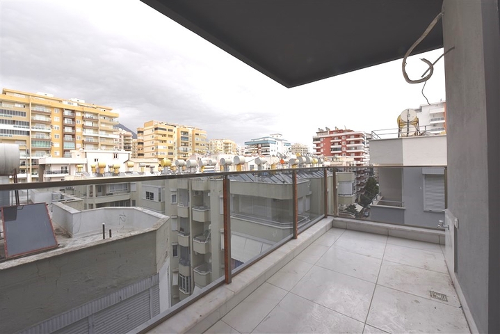 Пентхаус 2+1 в районе Махмутлар