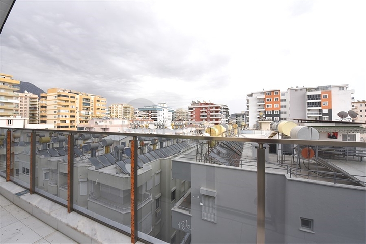 Пентхаус 2+1 в районе Махмутлар