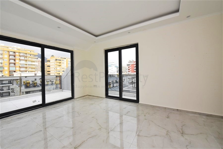 Пентхаус 2+1 в районе Махмутлар