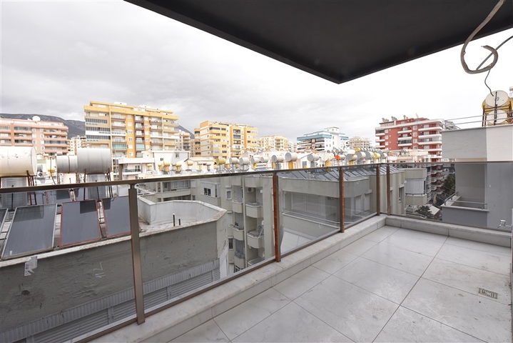 Пентхаус 2+1 в районе Махмутлар