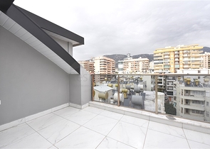 Пентхаус 2+1 в районе Махмутлар