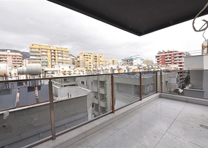 Пентхаус 2+1 в районе Махмутлар