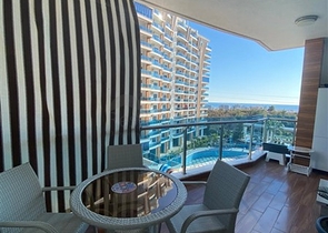 Двухкомнатная квартира в шикарном комплексе района Махмутлар