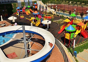 Двухкомнатная квартира в шикарном комплексе района Махмутлар