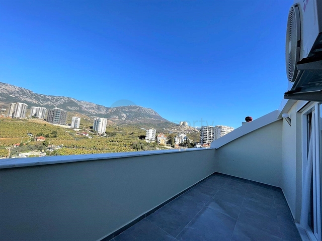 Просторная квартира для большой семьи в районе Махмутлар