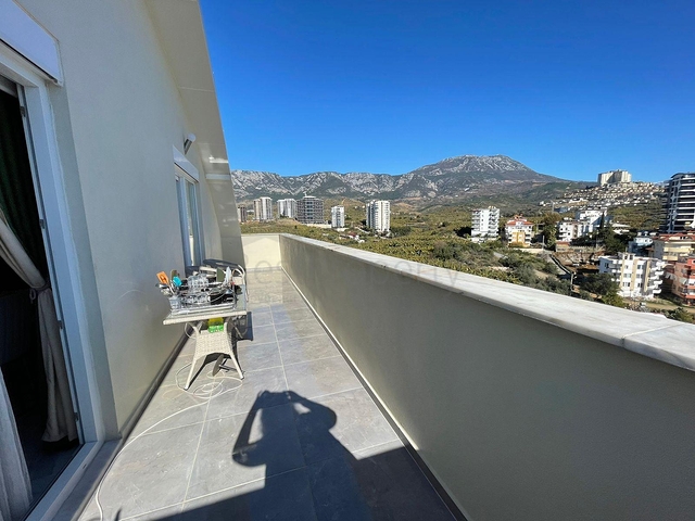 Просторная квартира для большой семьи в районе Махмутлар