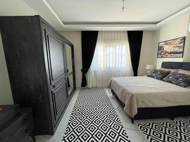 Просторная квартира для большой семьи в районе Махмутлар