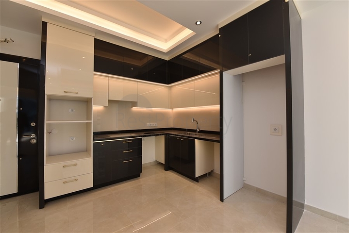 Квартира 1+1 в новом комплексе в районе Махмутлар