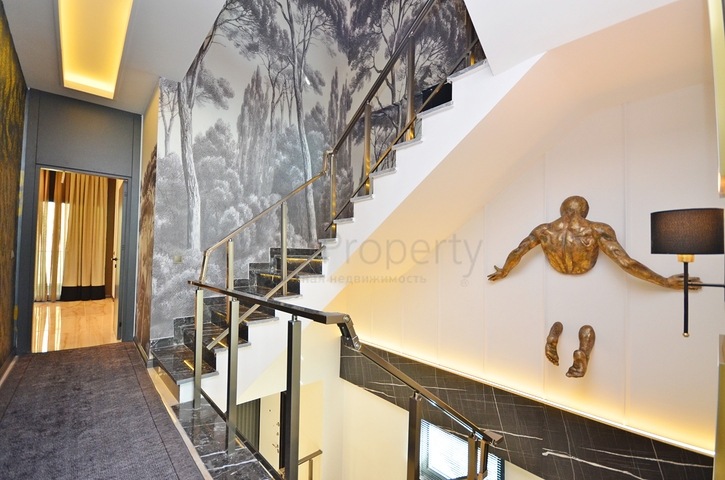 Вилла 6+1 с собственным бассейном