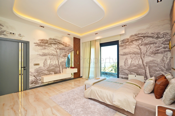 Вилла 6+1 с собственным бассейном