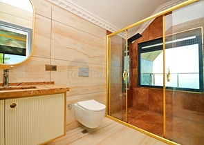 Вилла 6+1 с собственным бассейном