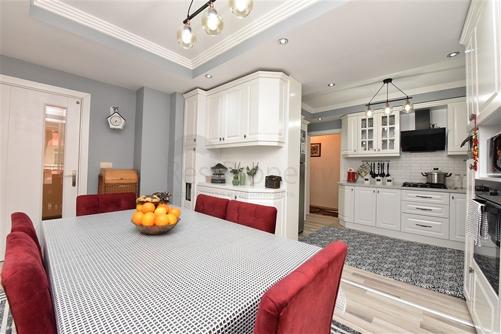 Просторная квартира в районе Махмутлар