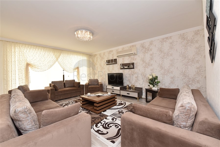 Просторная квартира в районе Махмутлар