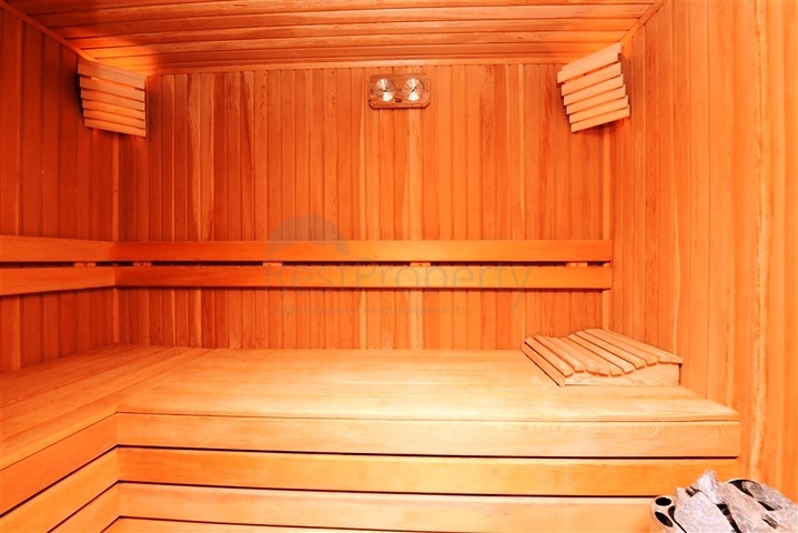 Вилла городского типа в 250 метрах от моря