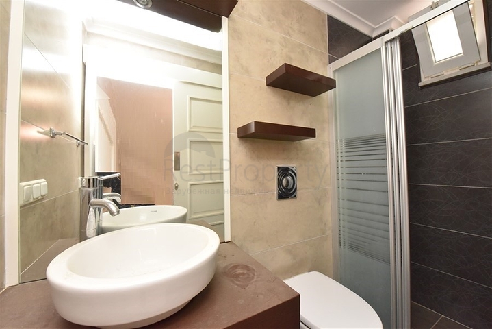 Вилла городского типа в 250 метрах от моря