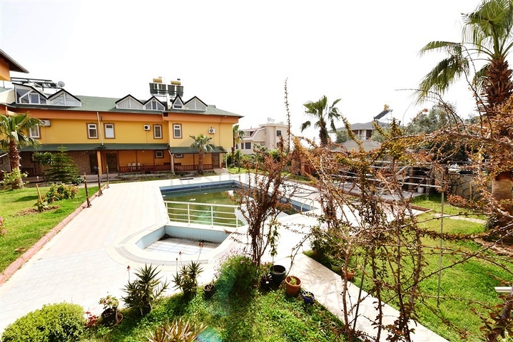 Вилла 4+1 с видом на море в районе Демирташ