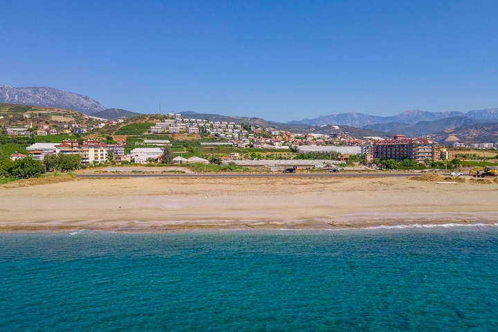 Вилла 4+1 с видом на море в районе Демирташ