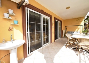 Вилла 4+1 с видом на море в районе Демирташ