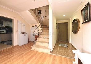 Вилла 4+1 с видом на море в районе Демирташ