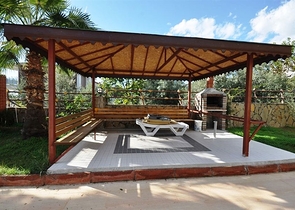 Вилла 4+1 с видом на море в районе Демирташ