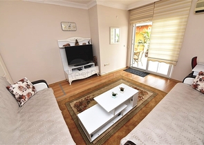 Вилла 4+1 с видом на море в районе Демирташ