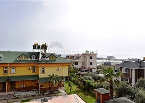 Вилла 4+1 с видом на море в районе Демирташ