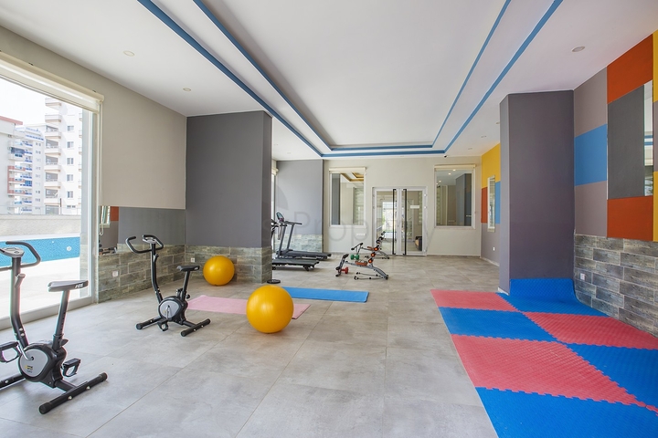 Меблированная трехкомнатная квартира