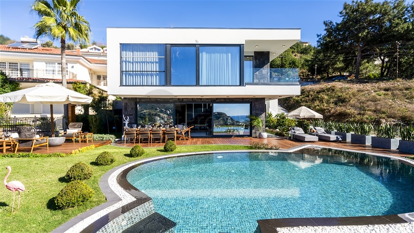 Шикарные виллы с панорамным видом на Средиземное море