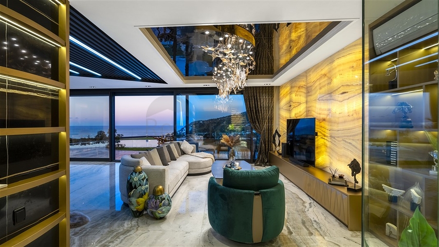 Шикарные виллы с панорамным видом на Средиземное море