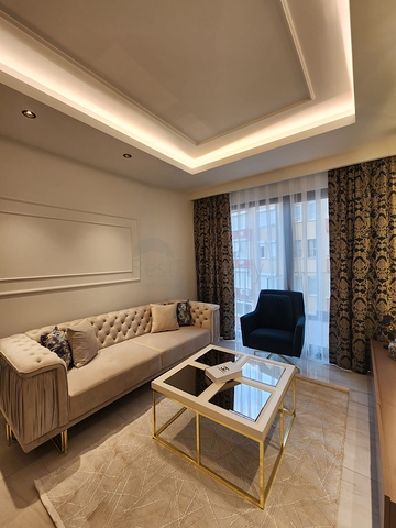 Двухкомнатная квартира в комплексе на первой линии в Махмутларе